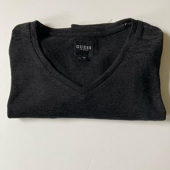 Guess xl v neck black tshirt